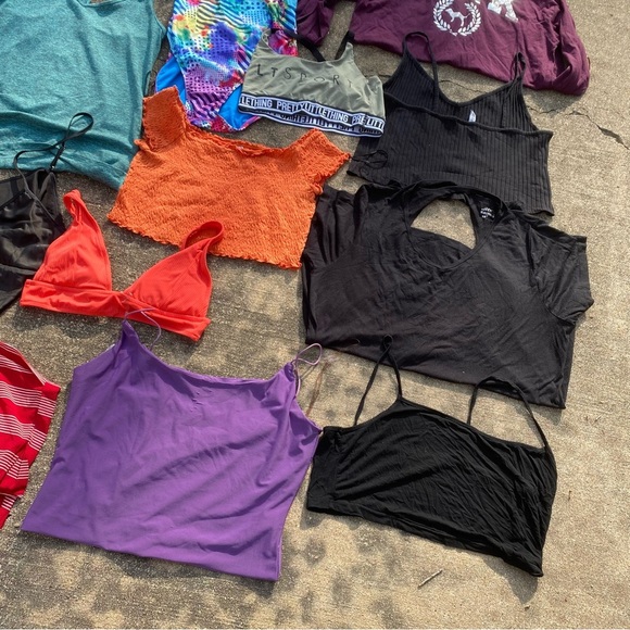 Colorful Clothing Lot women’s clothes multi sizes clothing bundle short sleeve - Picture 4 of 15